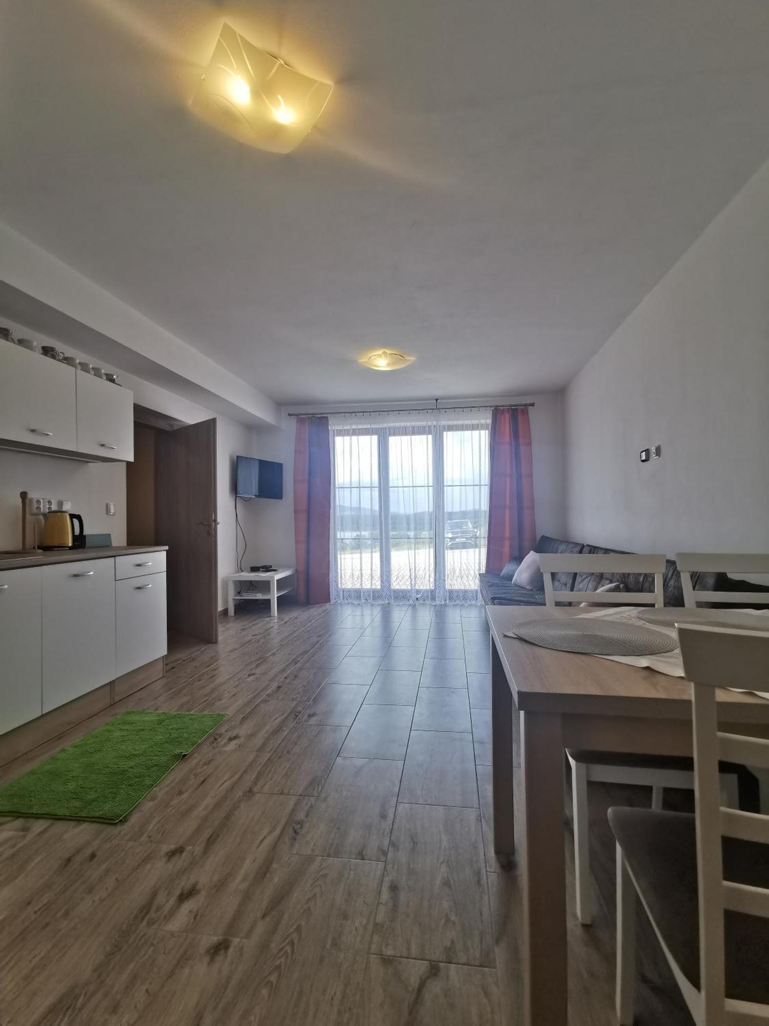 Апартаменты Apartman Lipno - Kovarov Pro Cyklisty A Motorkare Фримбурк Экстерьер фото